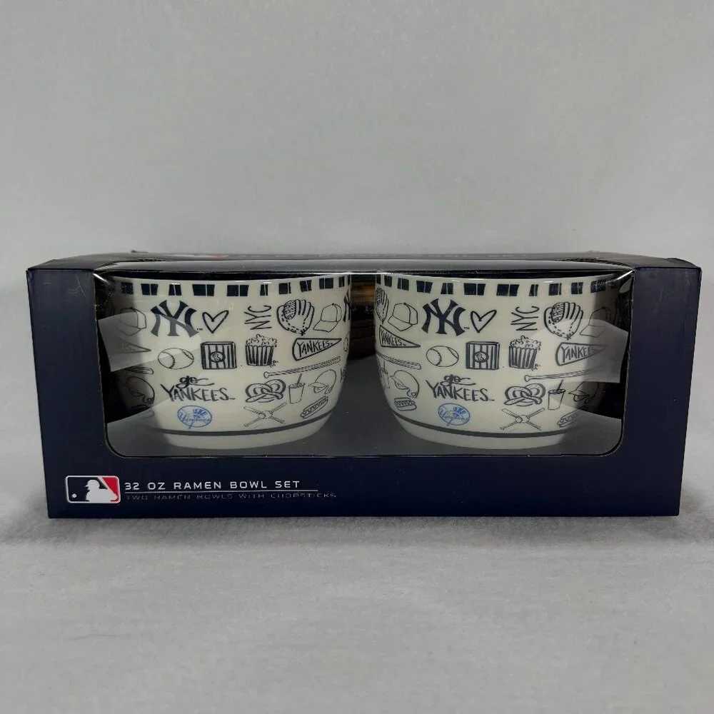 New York Yankees Ramen Bowl Set of 2 32 oz Ceramic with Chopsticks MLB NY NIB